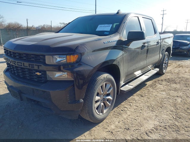 3GCUYBEF2LG202812 Chevrolet Silverado 1500 4wd Short Bed Custom