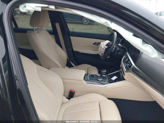 2020 BMW 330I 3MW5R1J08L8B12441 Photo 4
