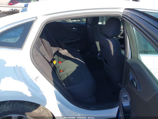 Продаж на аукціоні авто 2017 Chevrolet Malibu Lt, vin: 1G1ZE5ST1HF185609, номер лоту: 44344986