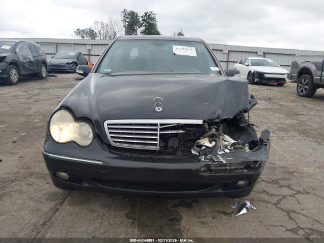 2003 Mercedes-benz C 240 მანქანა იყიდება აუქციონზე, vin: WDBRF81J13F427652, აუქციონის ნომერი: 44344991