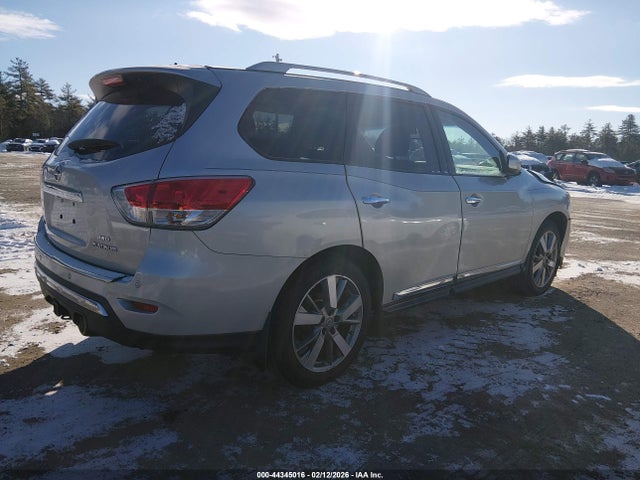 5N1AR2MM1FC651594 Nissan Pathfinder Platinum