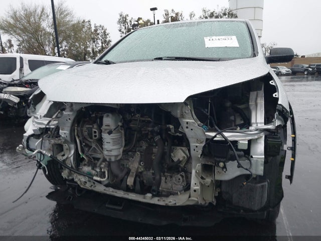 Honda CR-V SE 2016 2HKRM4H47GH644697 Image 6