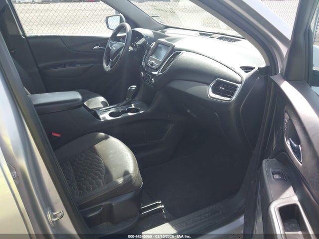 3GNAXJEV1JL181020 Chevrolet EQUINOX LT