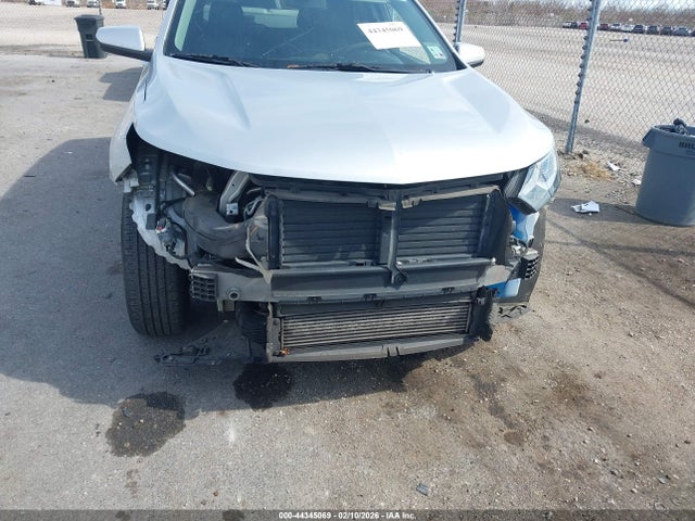 3GNAXJEV1JL181020 Chevrolet EQUINOX LT