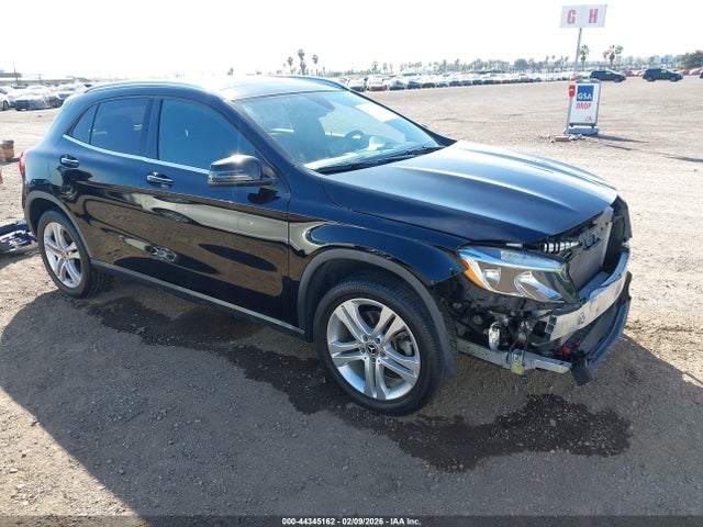 2019 MERCEDES-BENZ GLA 250 WDCTG4GB6KJ618244