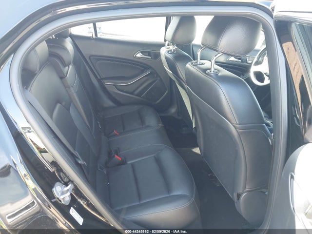 2019 MERCEDES-BENZ GLA 250 WDCTG4GB6KJ618244 Photo 7