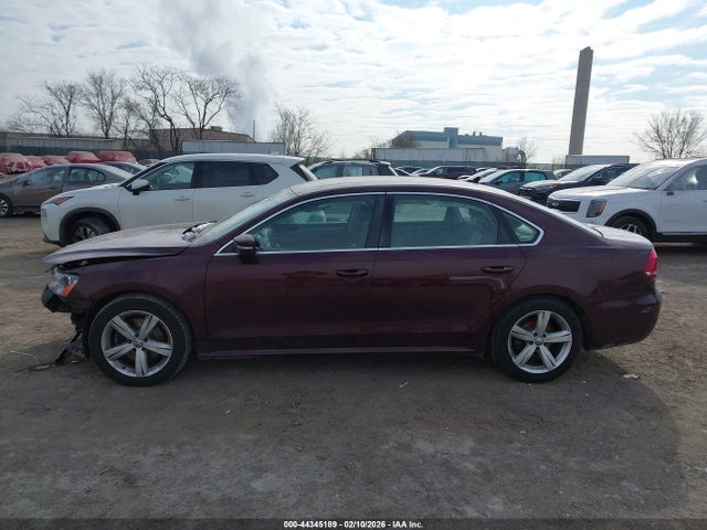 Volkswagen Passat 2.5l Se 2014 1VWBP7A3XEC015002 Image 14