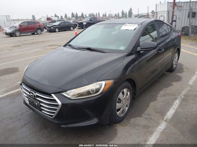 KMHD74LF4HU164520 Hyundai ELANTRA SE
