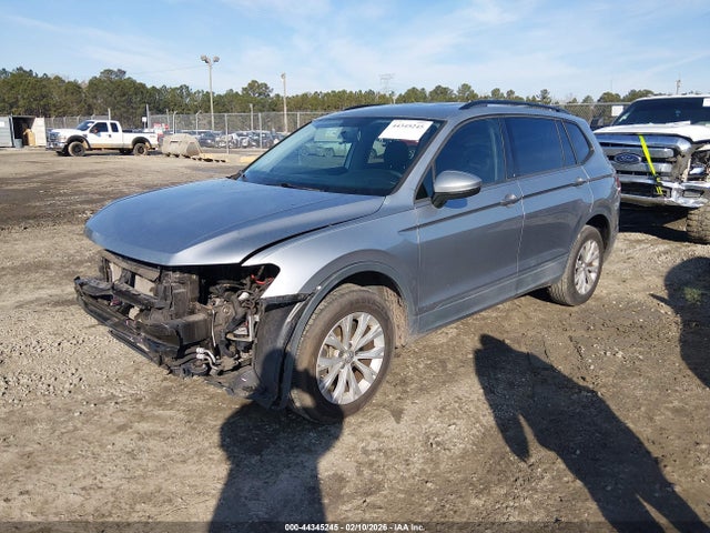 Продажа на аукционе авто 2019 Volkswagen Tiguan 2.0t S, vin: 3VV1B7AX5KM182718, номер лота: 44345245