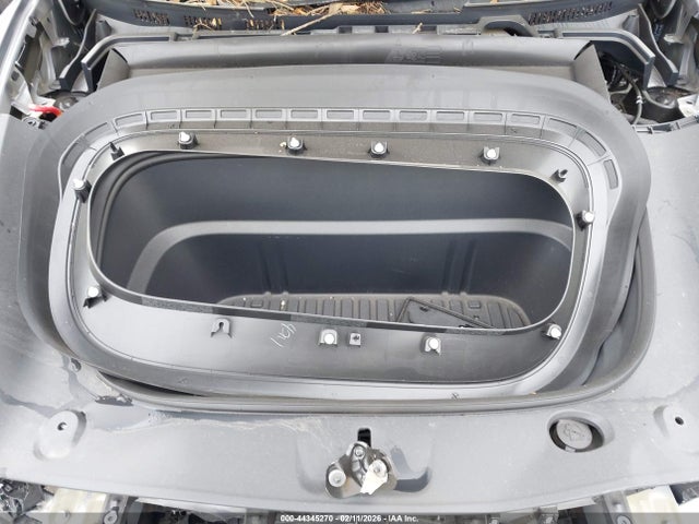 2026 TESLA MODEL Y 7SAYGDED2TF422250 Photo 9