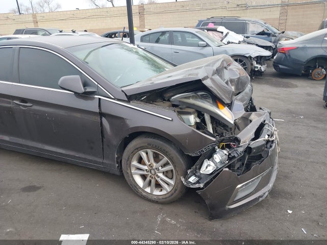 44345290 :رقم المزاد ، 5NPE24AF0FH120158 vin ، 2015 Hyundai Sonata Se مزاد بيع