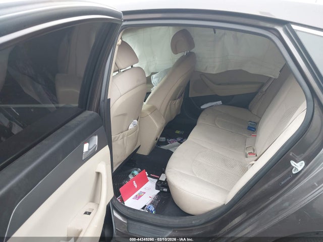 44345290 :رقم المزاد ، 5NPE24AF0FH120158 vin ، 2015 Hyundai Sonata Se مزاد بيع