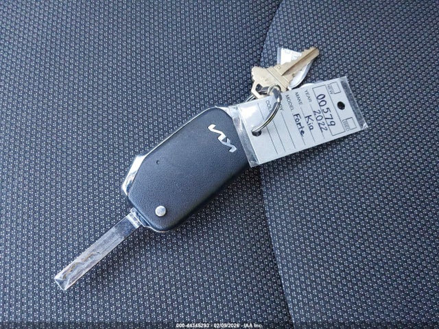 3KPF24ADXNE500579 KIA Forte Lxs
