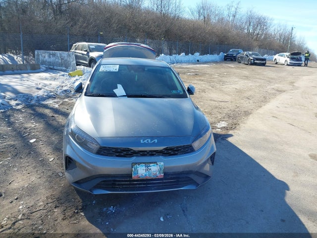 3KPF24ADXNE500579 KIA Forte Lxs