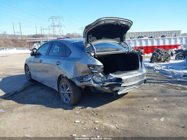 3KPF24ADXNE500579 KIA Forte Lxs