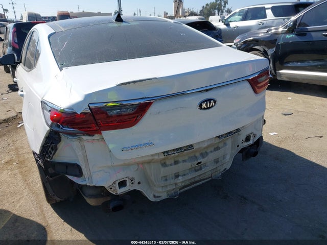 KNALC4J14H5081633 KIA Cadenza Technology