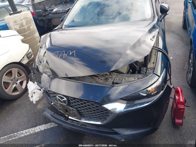44345311 :رقم المزاد ، JM1BPAALXM1328867 vin ، 2021 Mazda Mazda3 2.5 S مزاد بيع