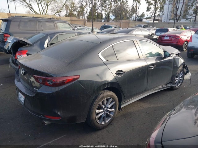 44345311 :رقم المزاد ، JM1BPAALXM1328867 vin ، 2021 Mazda Mazda3 2.5 S مزاد بيع