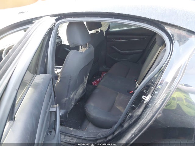 44345311 :رقم المزاد ، JM1BPAALXM1328867 vin ، 2021 Mazda Mazda3 2.5 S مزاد بيع