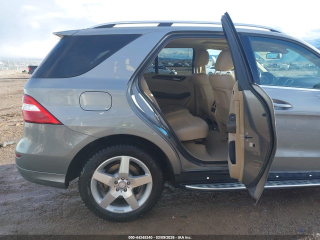 44345340 :رقم المزاد ، 4JGDA5GB2FA534554 vin ، 2015 Mercedes-benz Ml 400 4matic مزاد بيع