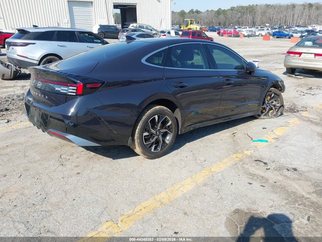 2024 HYUNDAI SONATA KMHL64JA0RA381913 Photo 3