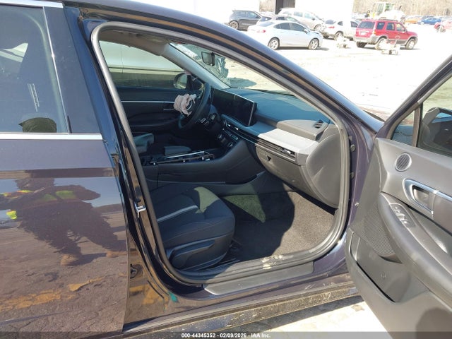 2024 HYUNDAI SONATA KMHL64JA0RA381913 Photo 4