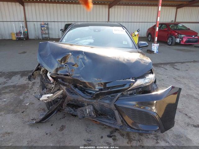 4T1G11AKXMU487364 Toyota CAMRY SE