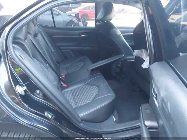 4T1G11AKXMU487364 Toyota CAMRY SE