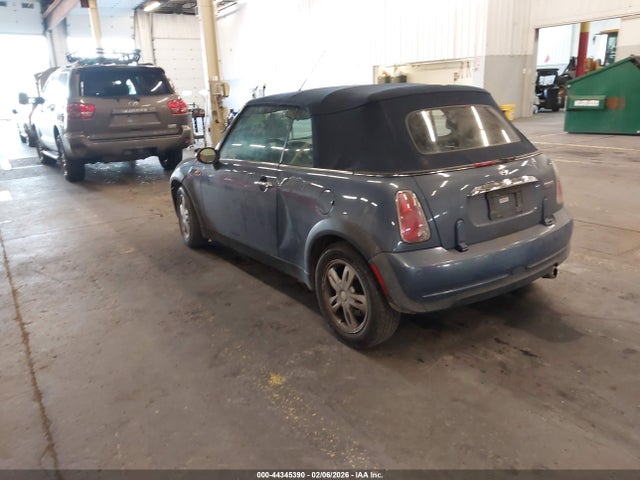 2005 MINI COOPER WMWRF33585TF63396 Photo 2