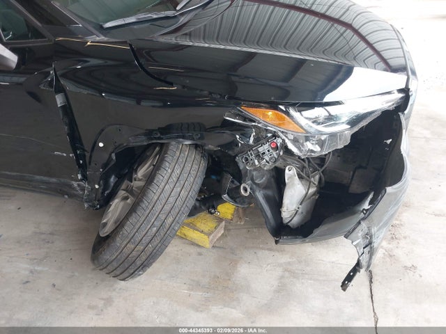 7MUBAABG5RV106255 Toyota Corolla Cross Le