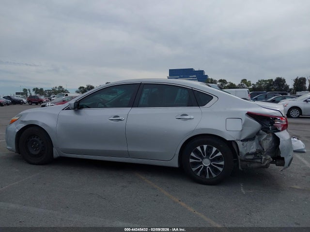 1N4AL3AP3HC241155 Nissan Altima 2.5 S