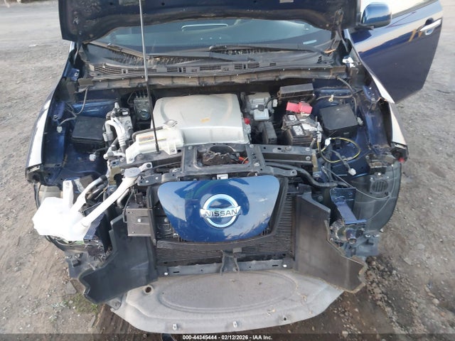 1N4BZ0CP9GC305969 Nissan LEAF SV