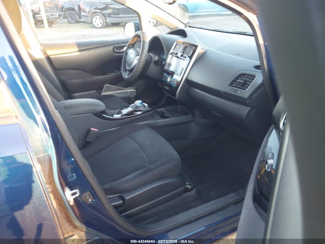 1N4BZ0CP9GC305969 Nissan LEAF SV