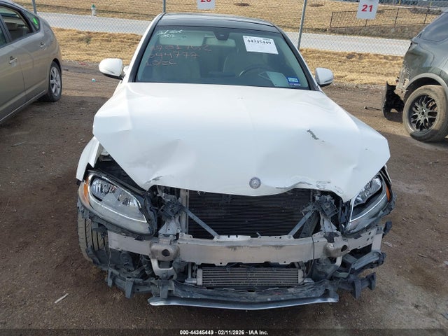2015 Mercedes-benz C 300 მანქანა იყიდება აუქციონზე, vin: 55SWF4JB5FU044777, აუქციონის ნომერი: 44345449