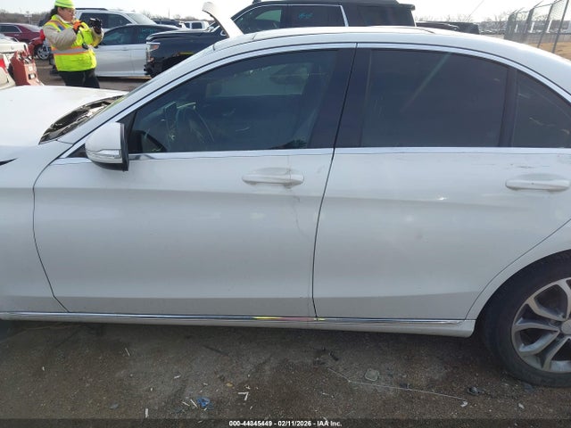 2015 Mercedes-benz C 300 მანქანა იყიდება აუქციონზე, vin: 55SWF4JB5FU044777, აუქციონის ნომერი: 44345449
