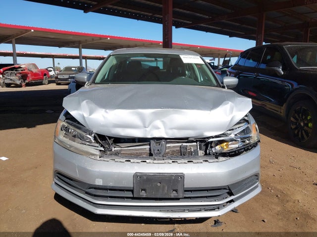 3VWD67AJ4GM228832 Volkswagen Jetta 1.4t Se