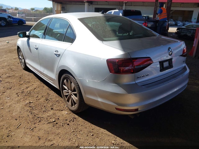 3VWD67AJ4GM228832 Volkswagen Jetta 1.4t Se