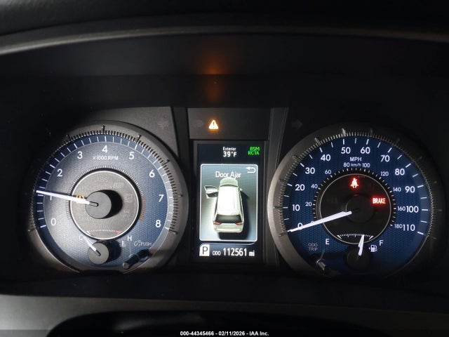 5TDYZ3DC4KS986230 Toyota Sienna Xle 8 Passenger