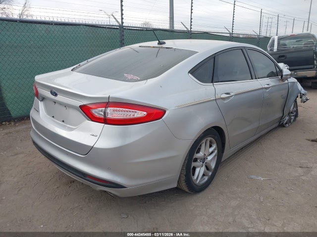 1FA6P0H77G5110313 Ford FUSION SE