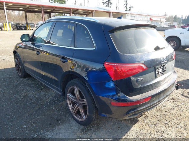 2011 AUDI Q5 WA1DKAFP2BA013460 Photo 2