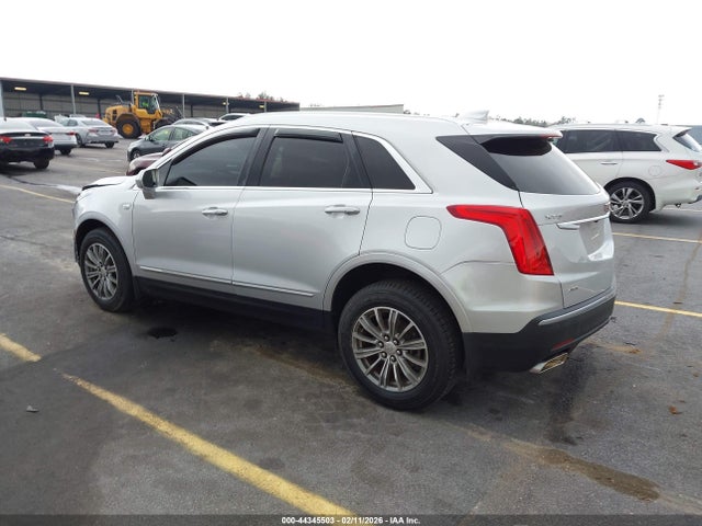 2017 CADILLAC XT5 1GYKNDRS4HZ232110 Photo 2