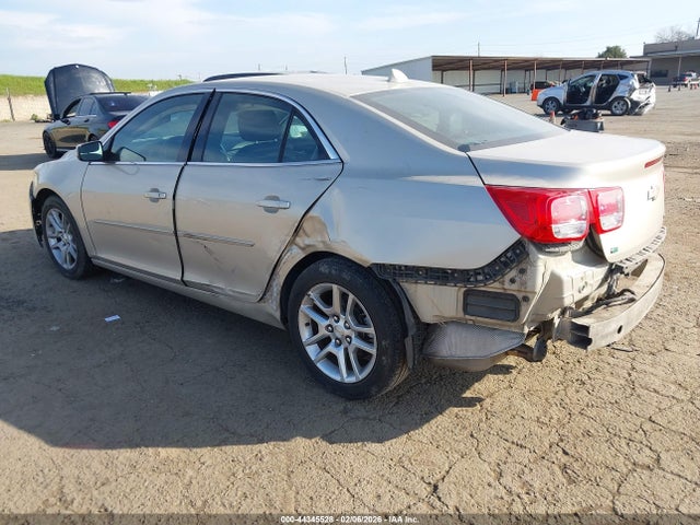 Chevrolet MALIBU 1LT 2015 1G11C5SL7FF275461 Image 3