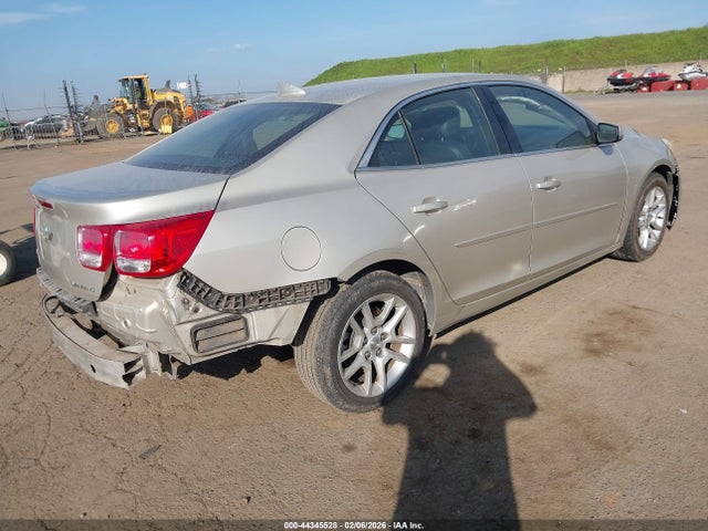 Chevrolet MALIBU 1LT 2015 1G11C5SL7FF275461 Image 4