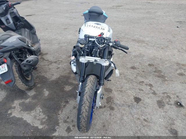 JS1GN7FA1T7100283 Suzuki GSX-R600