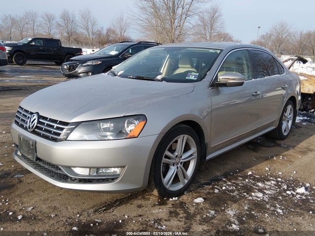 Aukcja sprzedaży 2014 Volkswagen Passat 2.0l Tdi Sel Premium, vin: 1VWCN7A33EC051592, numer aukcji: 44345553