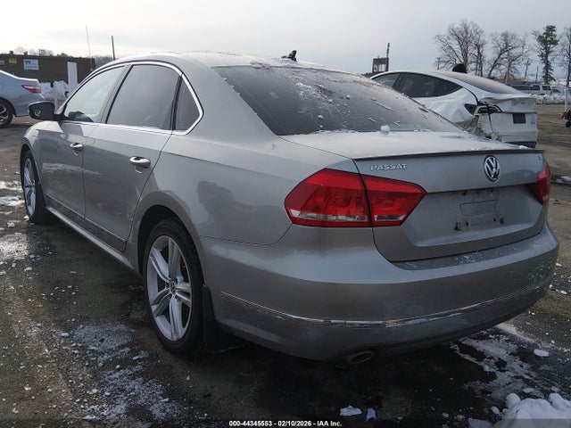 Aukcja sprzedaży 2014 Volkswagen Passat 2.0l Tdi Sel Premium, vin: 1VWCN7A33EC051592, numer aukcji: 44345553