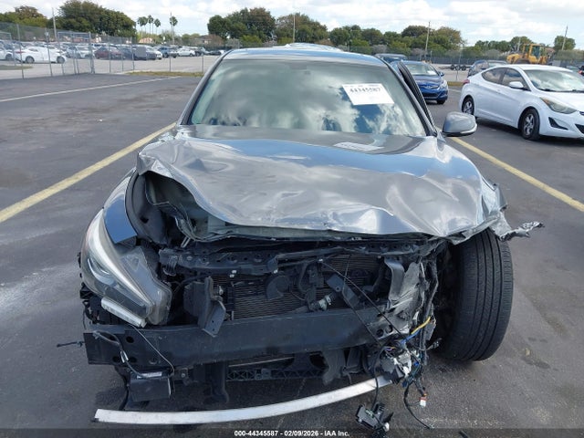 Продажа на аукционе авто 2019 Infiniti Q50 3.0t Luxe, vin: JN1EV7AP6KM518513, номер лота: 44345587