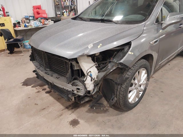 Продаж на аукціоні авто 2018 Buick Enclave Premium, vin: 5GAEVBKW9JJ204197, номер лоту: 44345605