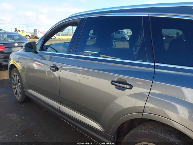 Audi Q7 3.0t Premium 2017 WA1LAAF76HD021891 Image 14