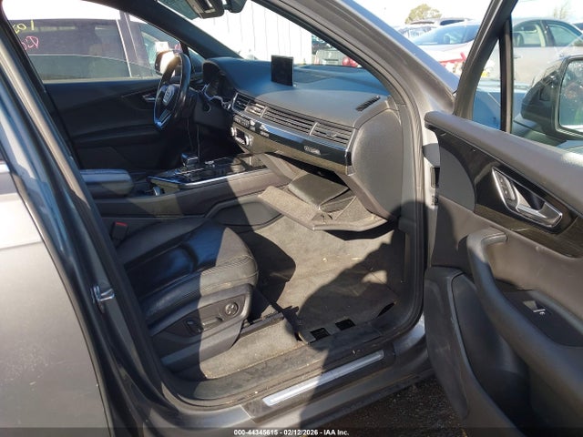 2017 AUDI Q7 WA1LAAF76HD021891 Photo 4